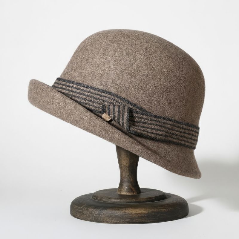 Céleste Basin Wool Cloche