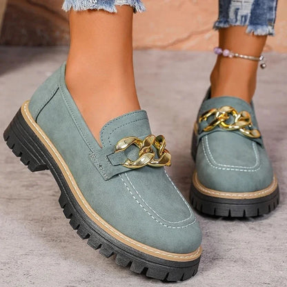 Regent Chain-Trim Loafer