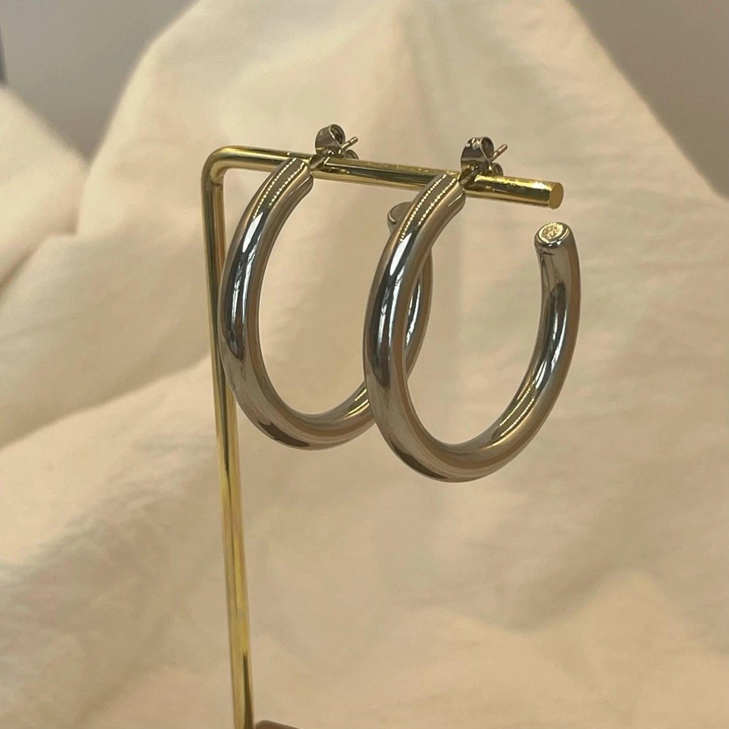 Classic Luxe Hoop Rings Gold & Silver - Solaced Living