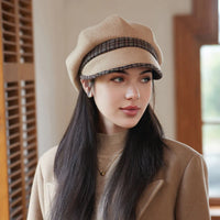 Retro Winter Gatsby Cap - Timeless Retro Style.