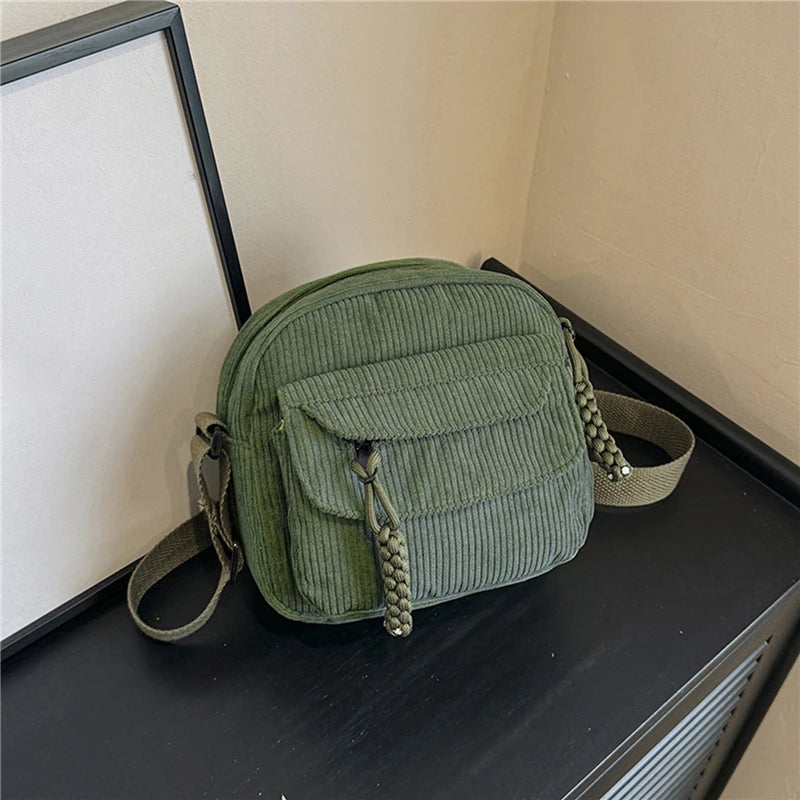 Nomad Corduroy Satchel – Effortless Style for Every Journey.